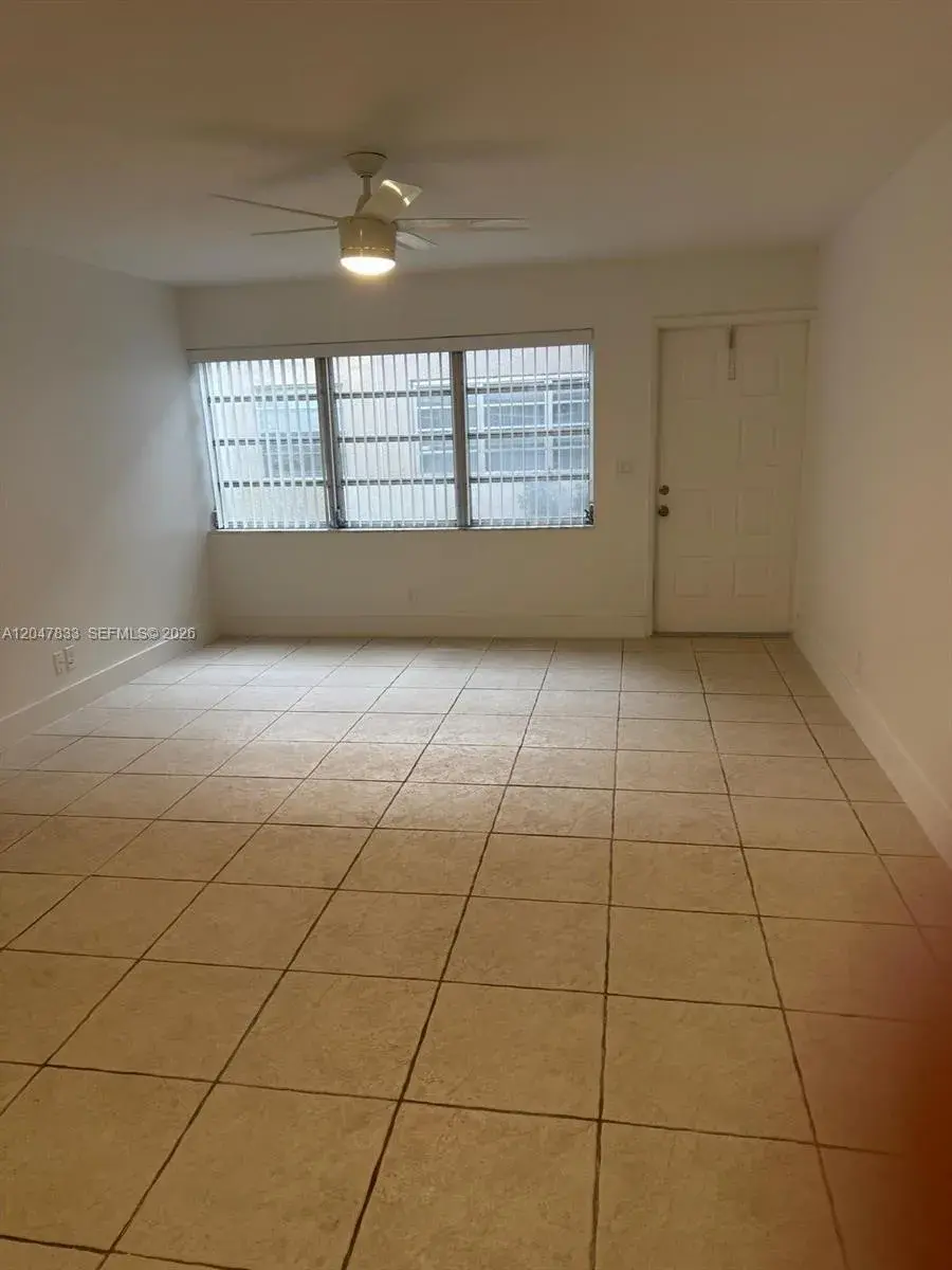 10116 Twin Lakes Dr # C, Coral Springs FL 33071