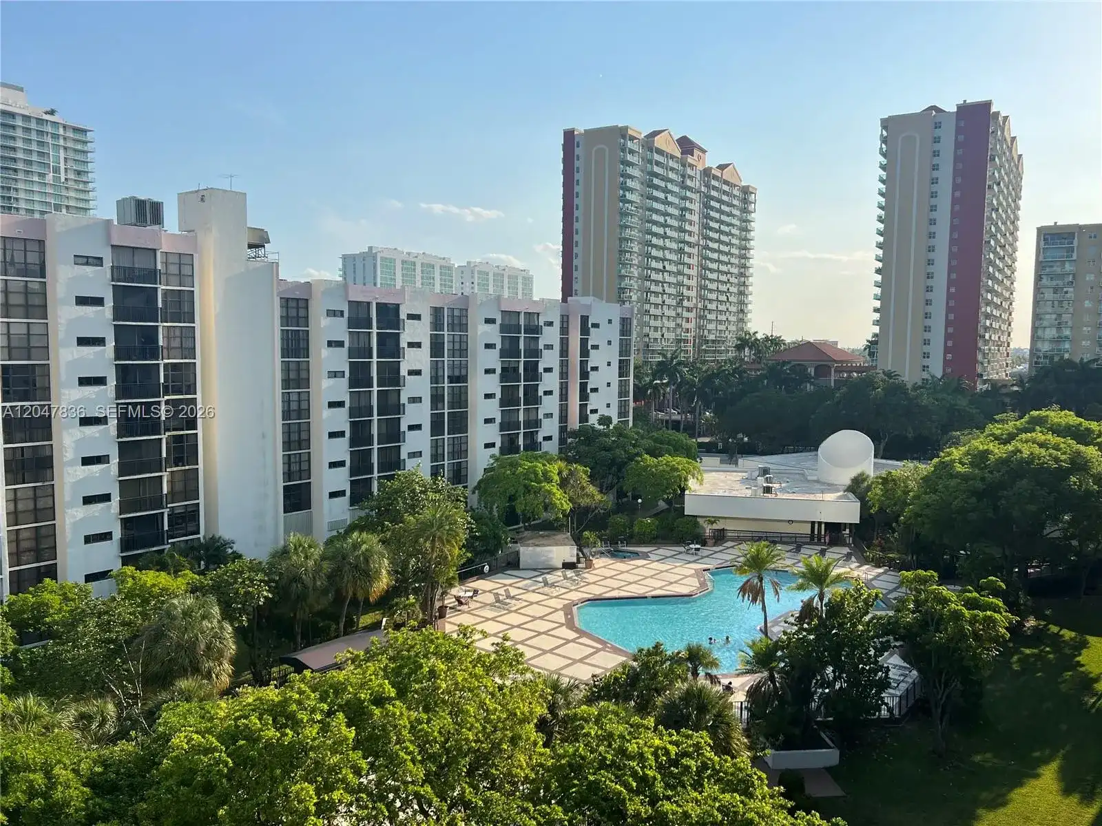 17011 N Bay Rd # 816, Sunny Isles Beach FL 33160