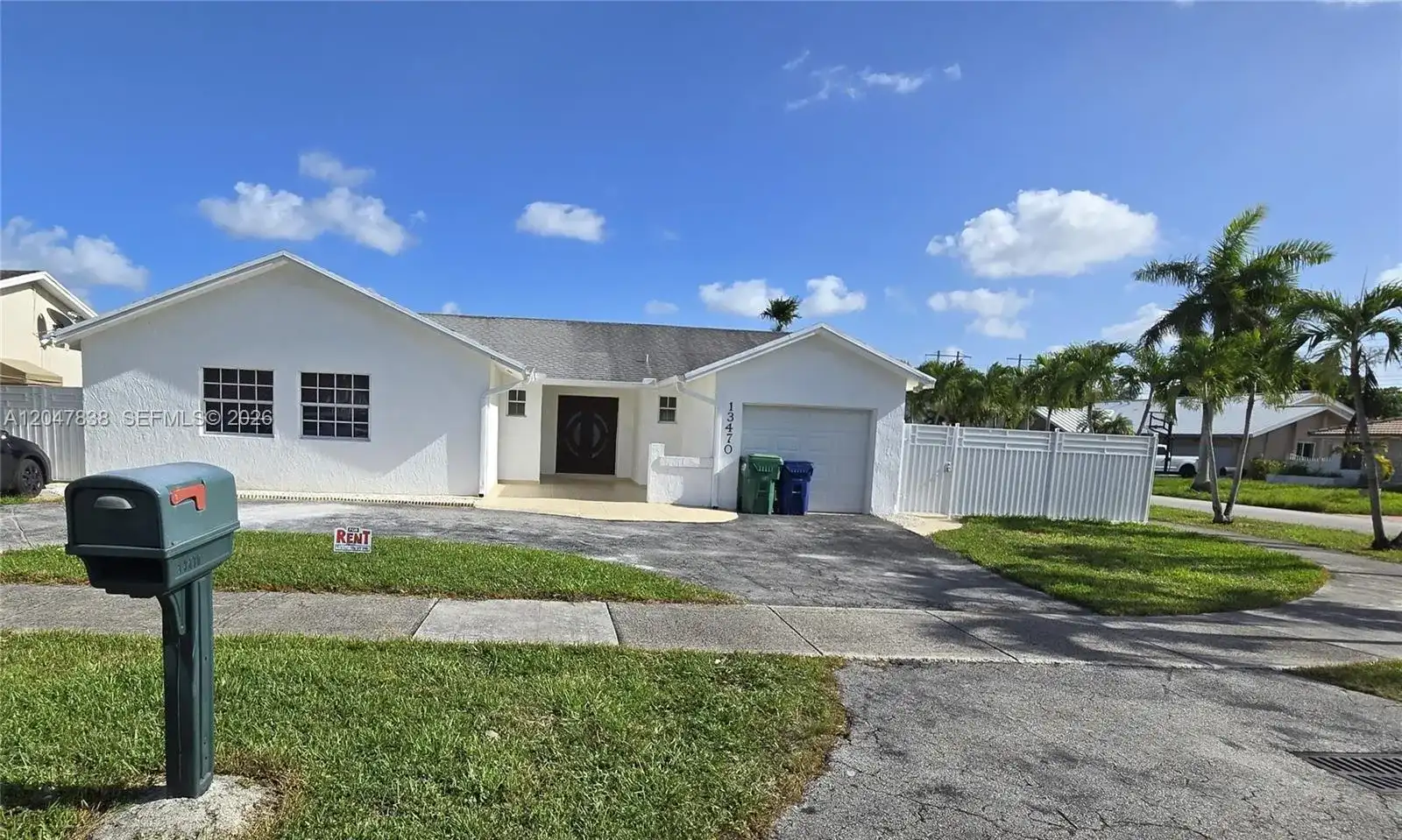 13470 SW 24th St, Miami FL 33175