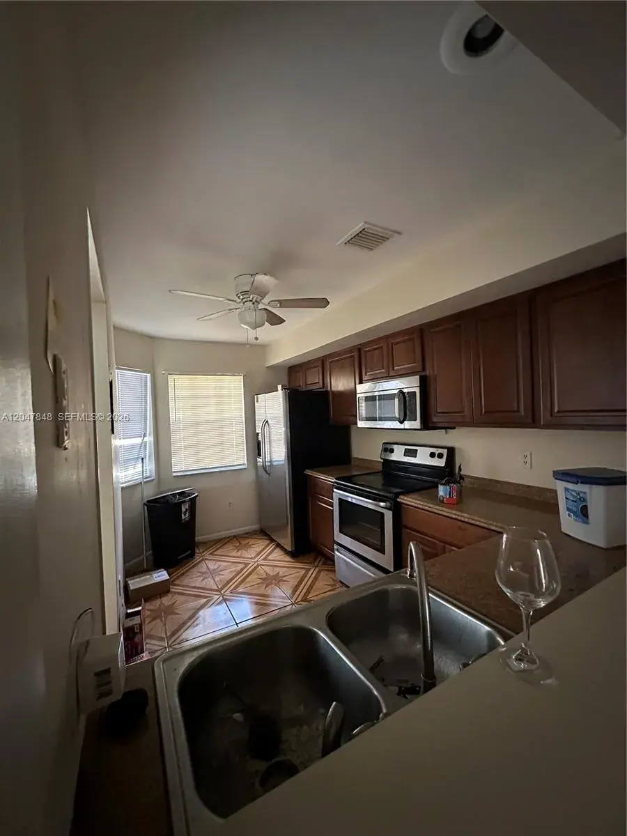 2012 Champions Way, North Lauderdale FL 33068