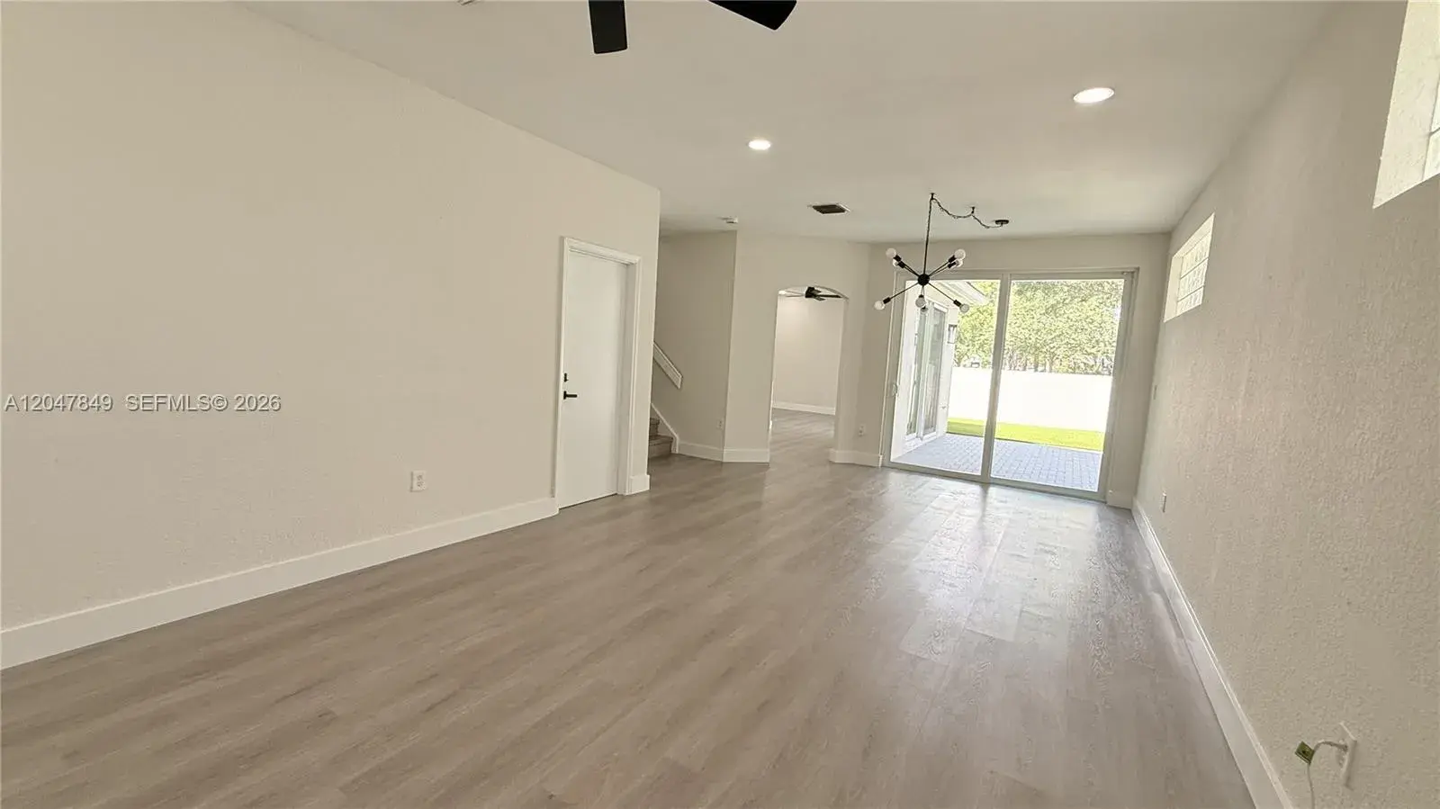 3880 Fern Forest Rd, Cooper City FL 33026
