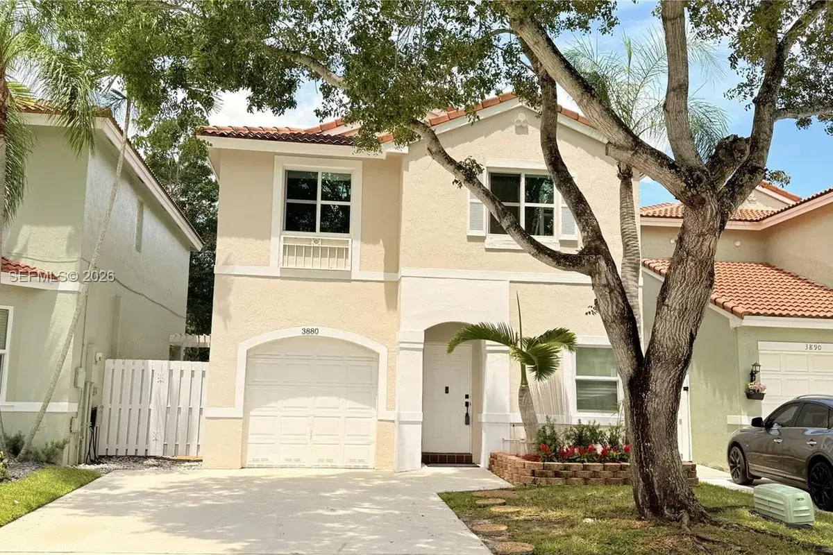 3880 Fern Forest Rd, Cooper City FL 33026