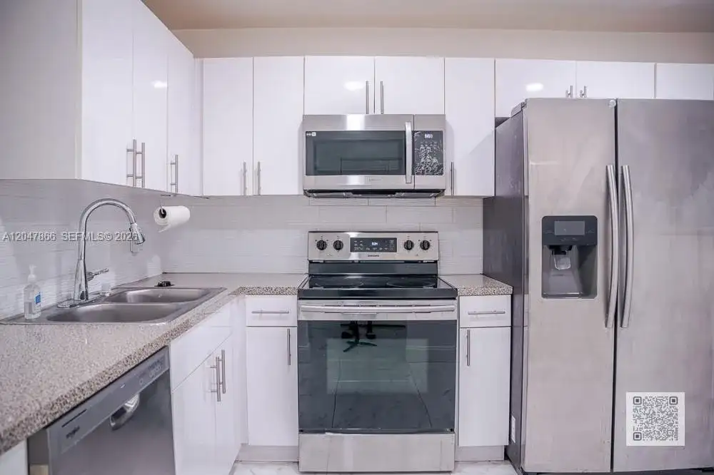2861 NW 47th Ter # 201A, Lauderdale Lakes FL 33313 photo 3