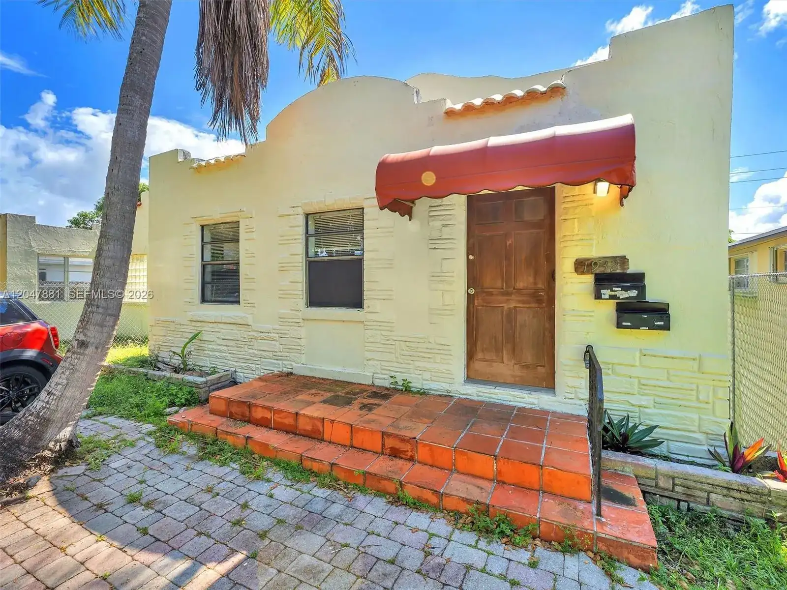 1932 Dewey St, Hollywood FL 33020 photo 3