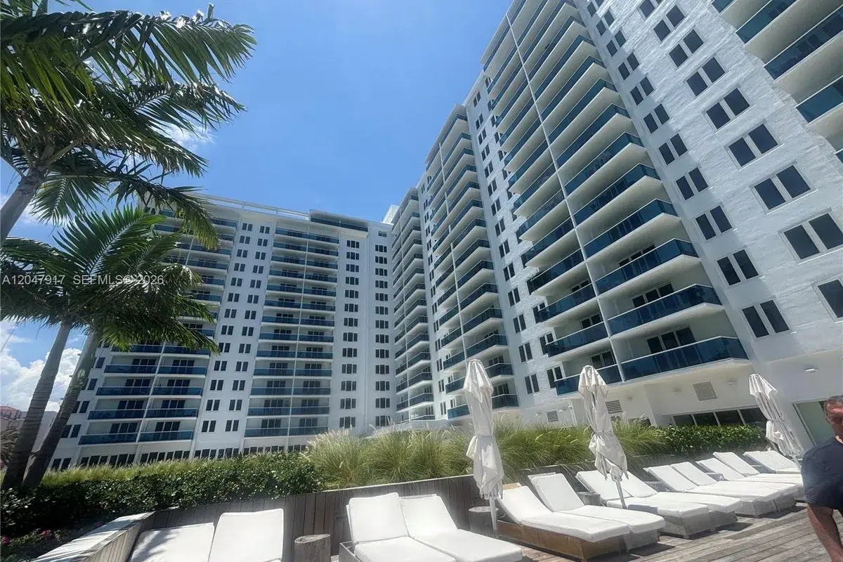 2301 Collins Ave # 833, Miami Beach FL 33139