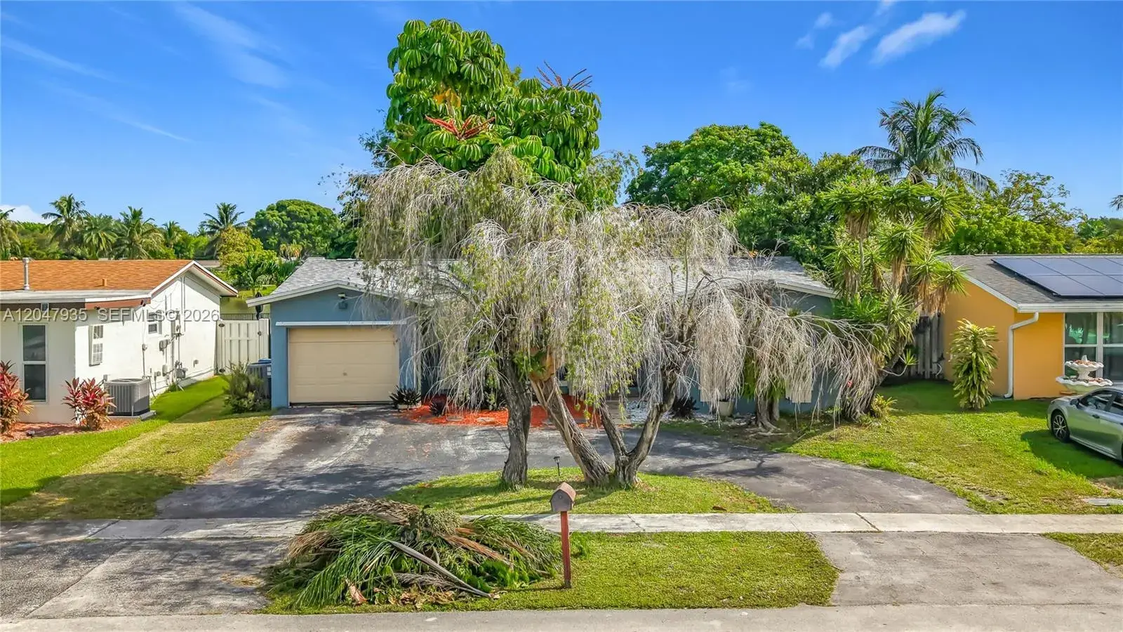 11541 NW 31st Pl, Sunrise FL 33323