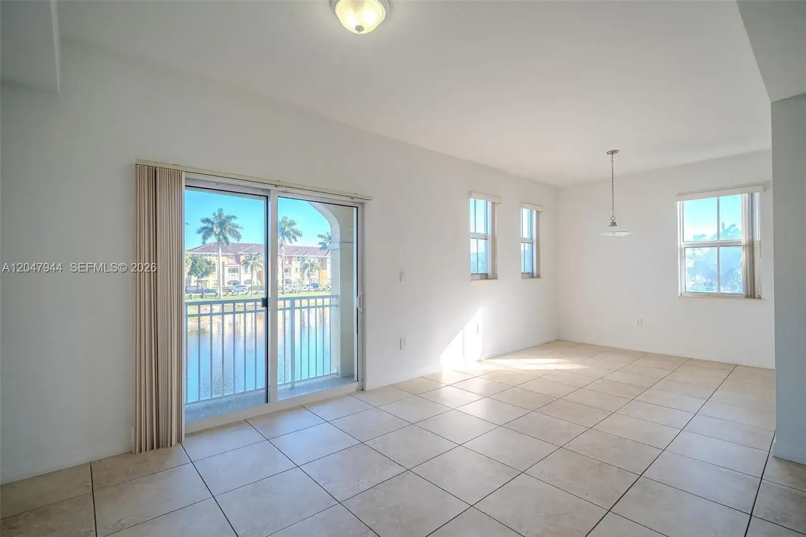 10855 NW 88th Ter # 212, Doral FL 33178 photo 3