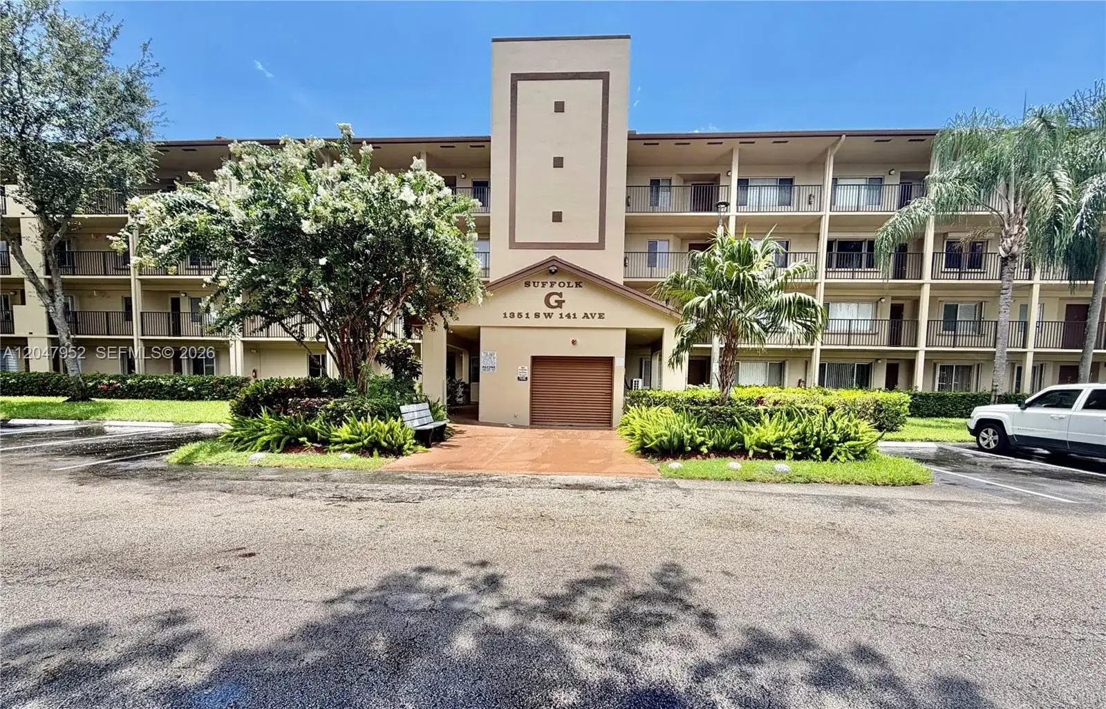 1351 SW 141st Ave # 308G, Pembroke Pines FL 33027 photo 2