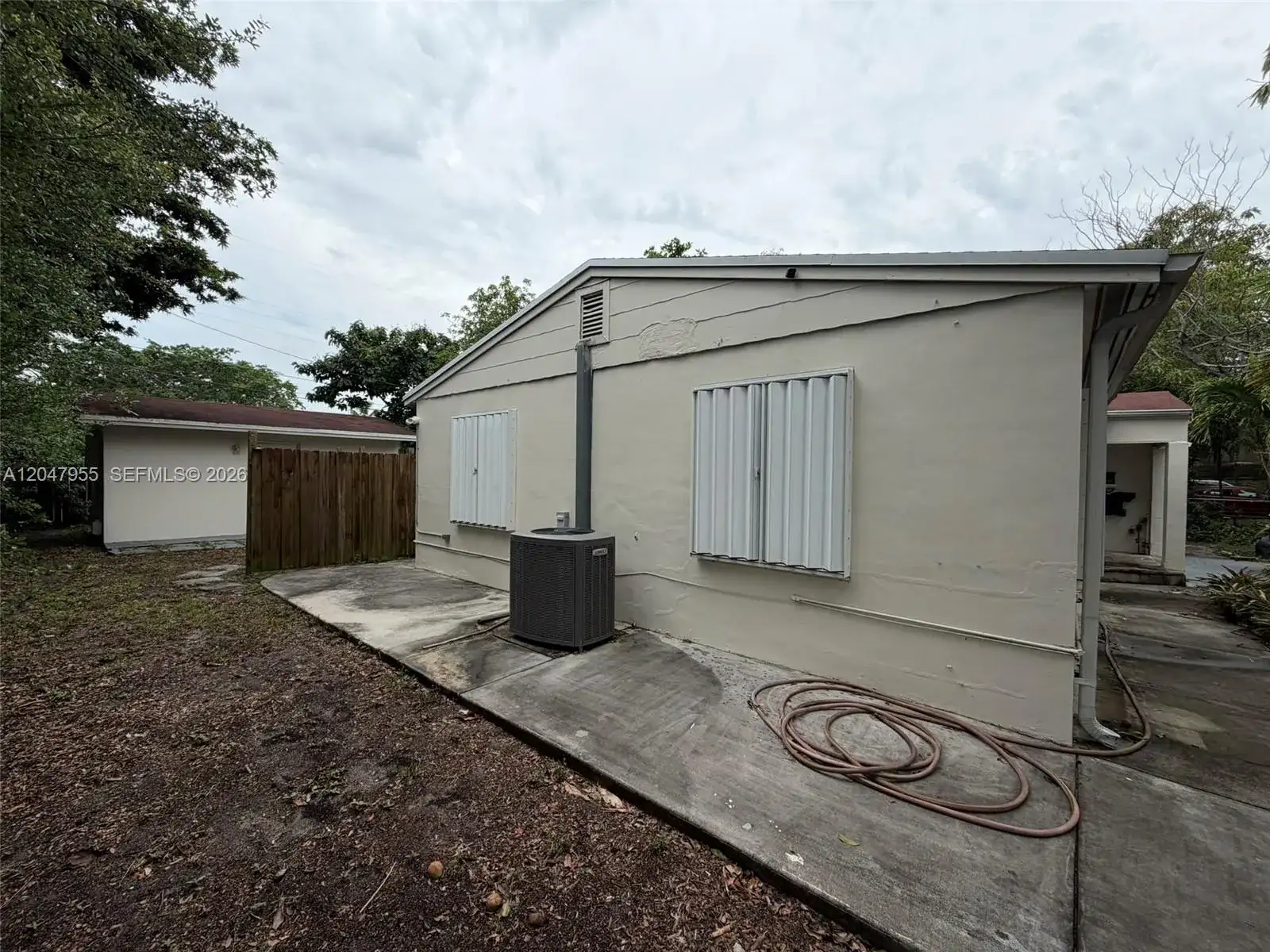596 NW 109th St, Miami FL 33168 photo 5