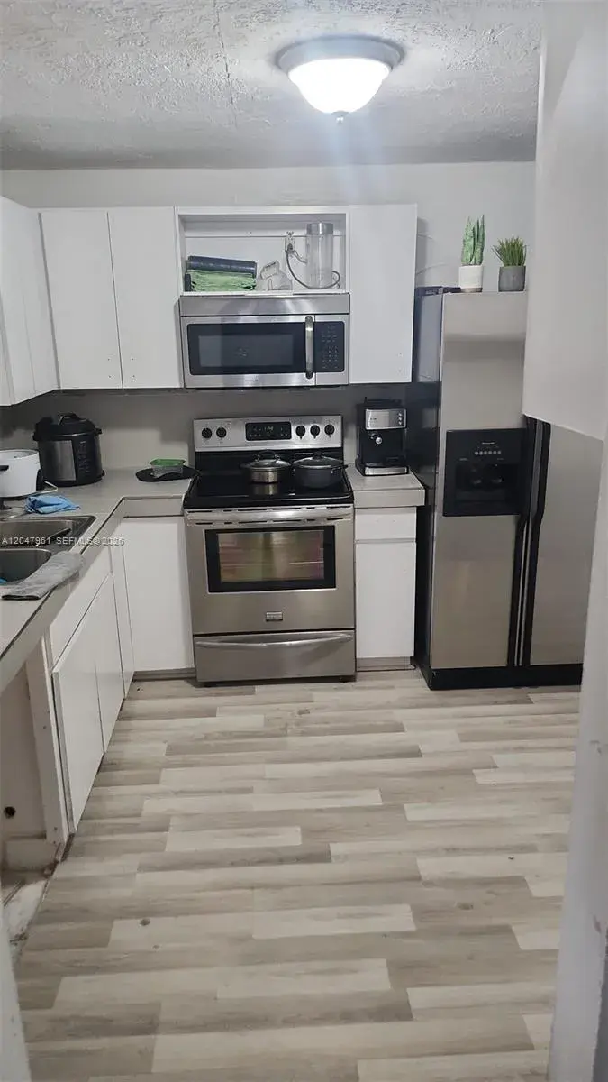 15115 NE 6th Ave # 32, Miami FL 33162