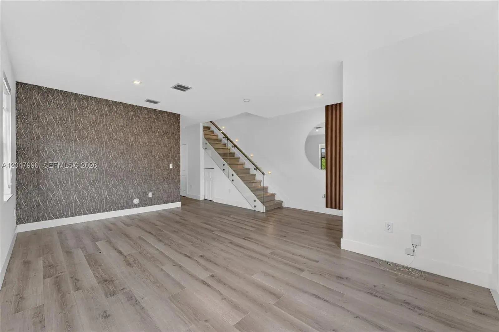 10908 W 32nd Ln, Hialeah FL 33018