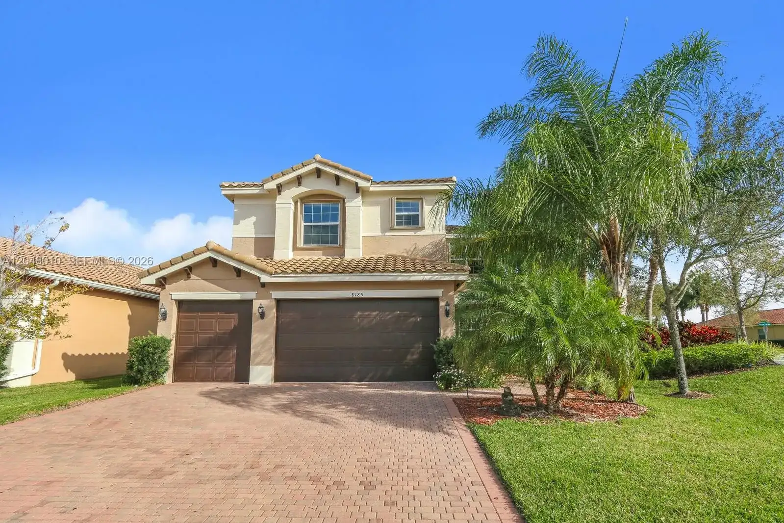 8185 Fiera Ridge Dr, Boynton Beach FL 33473 photo 2