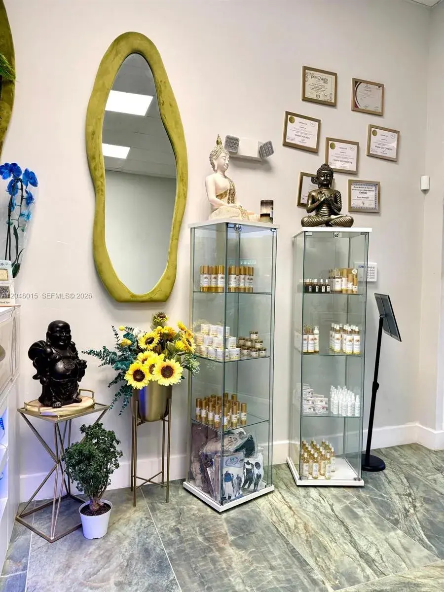 18710 SW 107 ave, Miami FL 33157