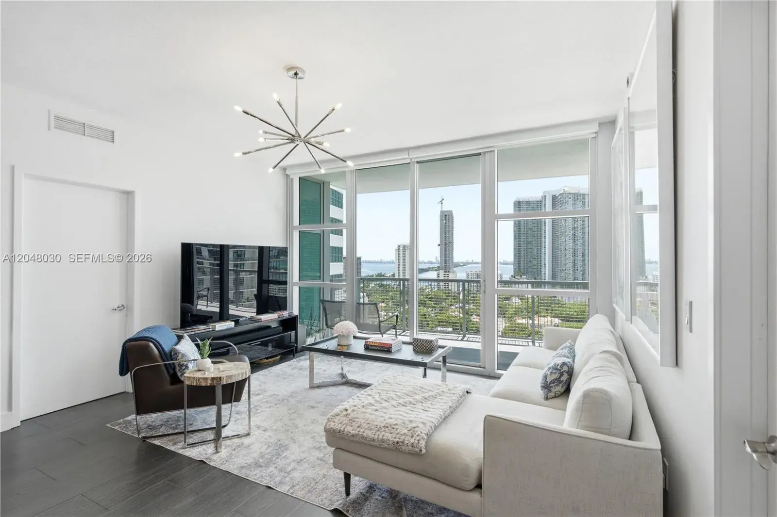 3301 NE 1st Ave # H1704, Miami FL 33137