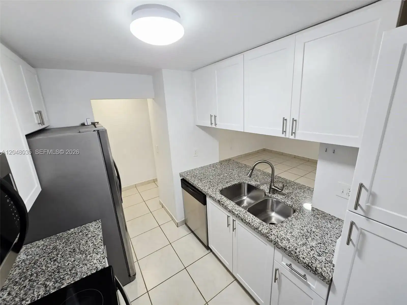 8877 Fontainebleau Blvd # 202, Miami FL 33172 photo 3