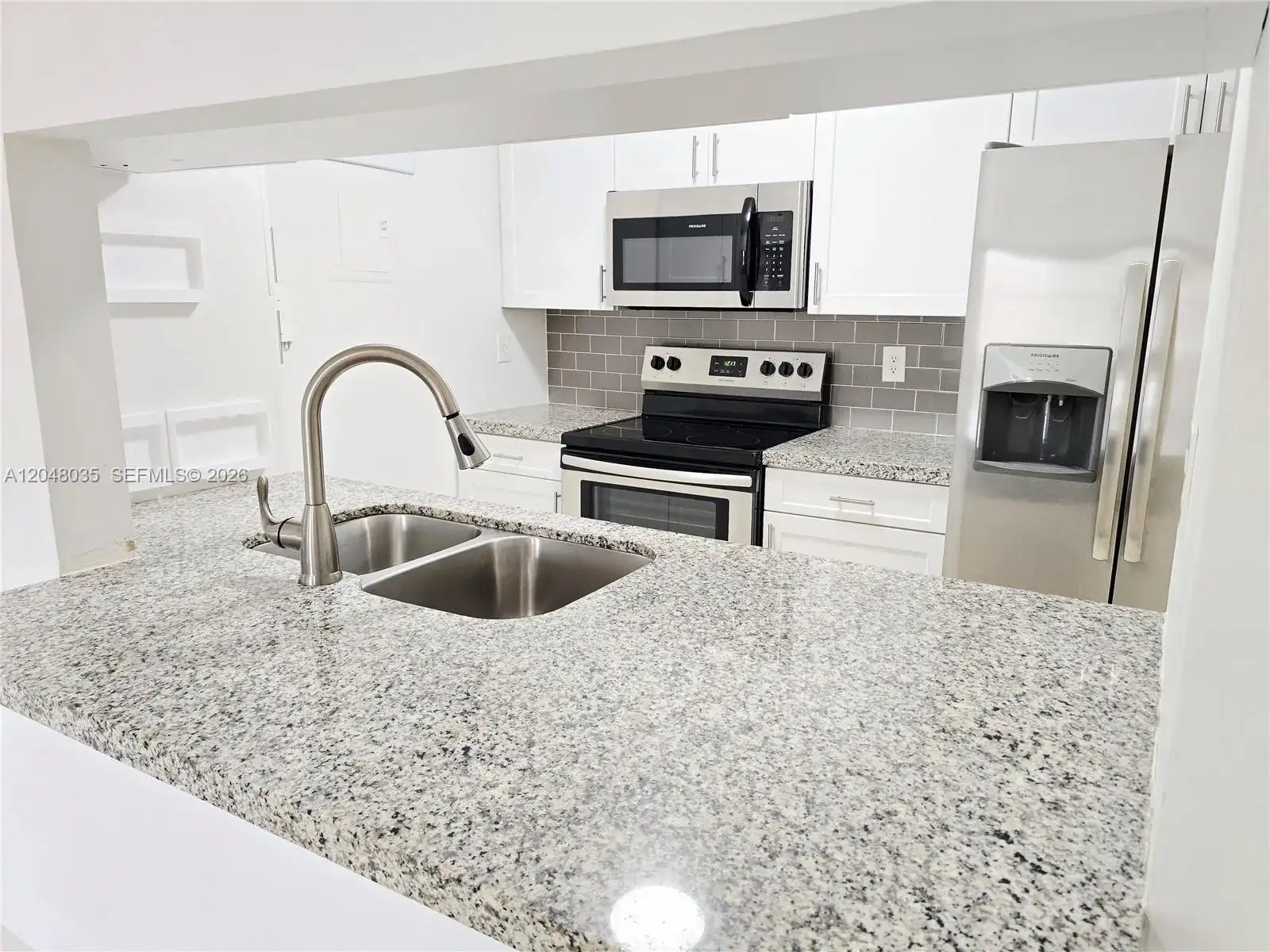 8877 Fontainebleau Blvd # 202, Miami FL 33172 photo 5