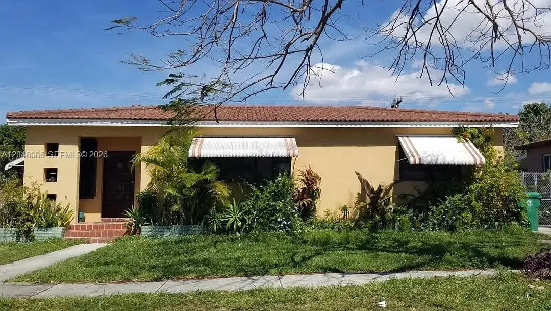4801 NW 5th St, Miami FL 33126