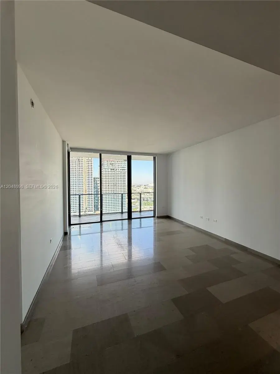 68 SE 6th St # 1908, Miami FL 33131