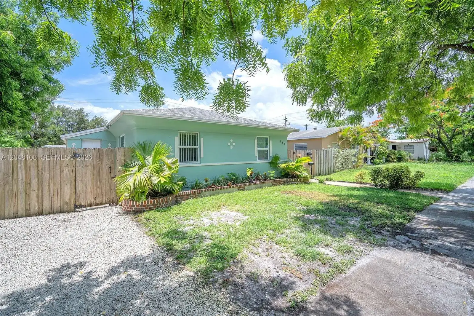 261 SW 15th St # 2, Dania Beach FL 33004 photo 2