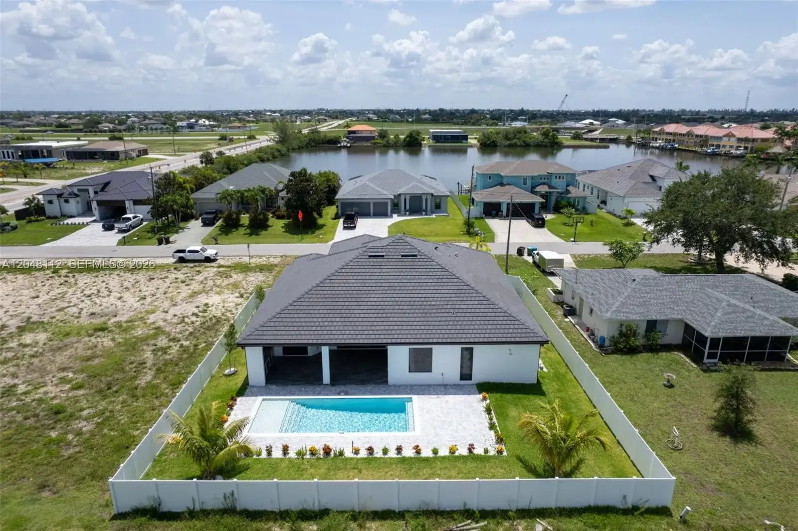 10 SW 33rd Ave, Other City - In The State Of Florida FL 33991 photo 5