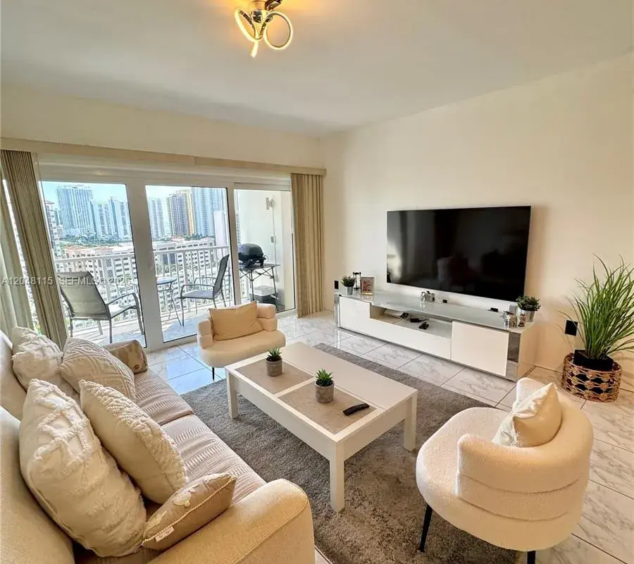 300 Bayview Dr # 1603, Sunny Isles Beach FL 33160