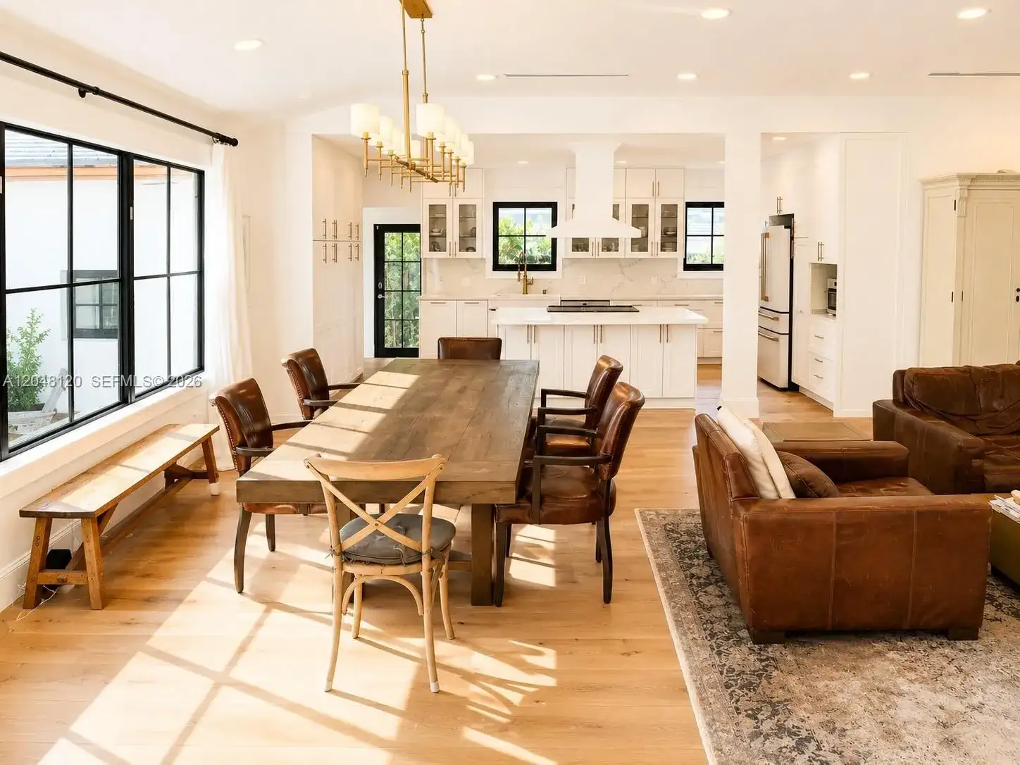 4455 N Bay Rd, Miami Beach FL 33140 photo 2