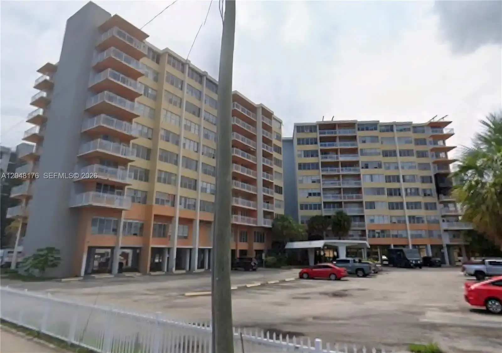 2025 NE 164th St # 710, North Miami Beach FL 33162