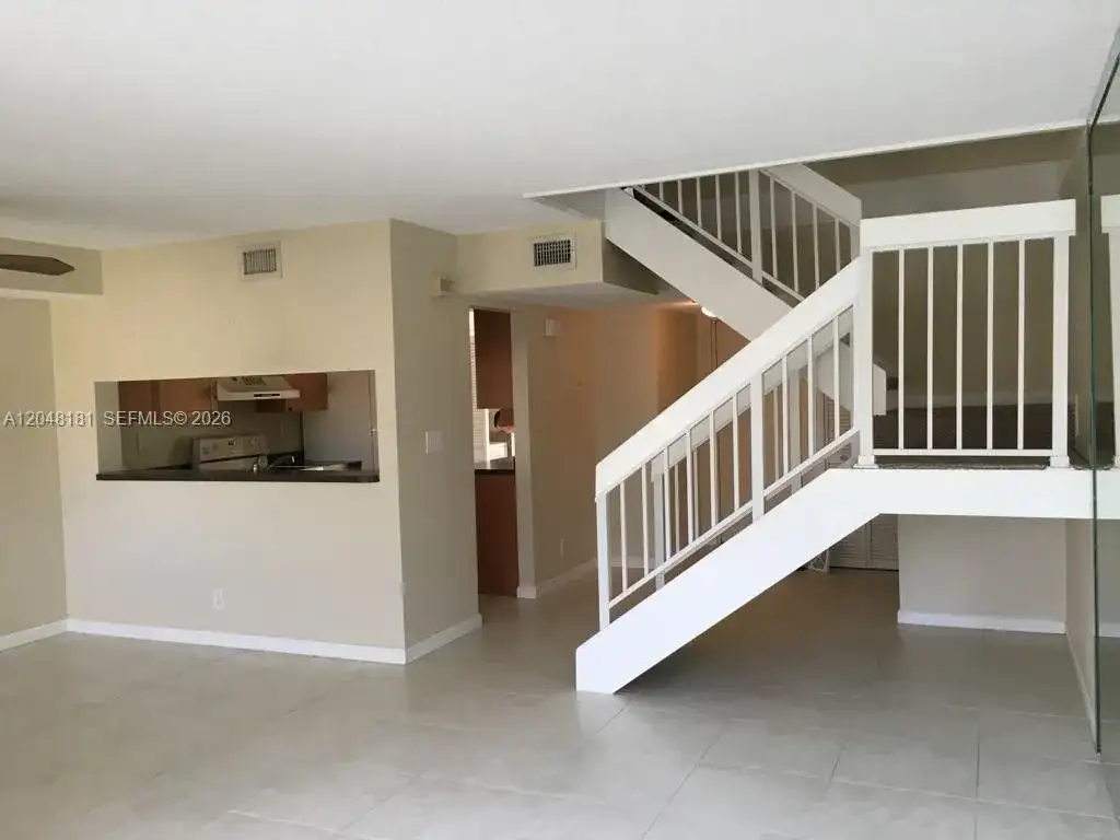 7885 NW 7th Ct # 406, Plantation FL 33324 photo 4