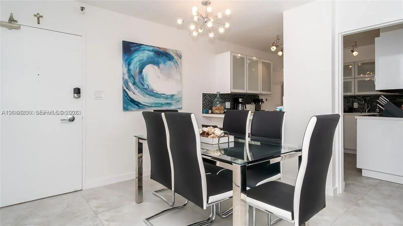 5161 Collins Ave # 811, Miami Beach FL 33140 photo 5