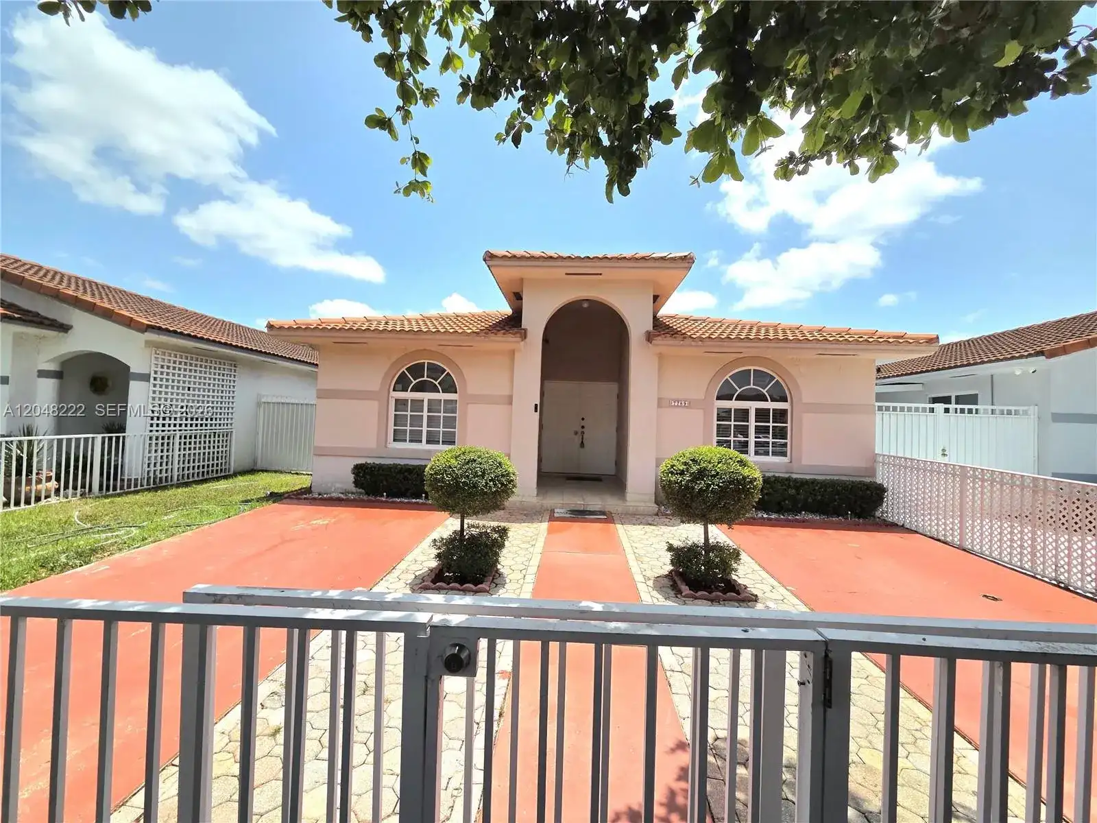 7789 W 34th Ln, Hialeah FL 33018 photo 3