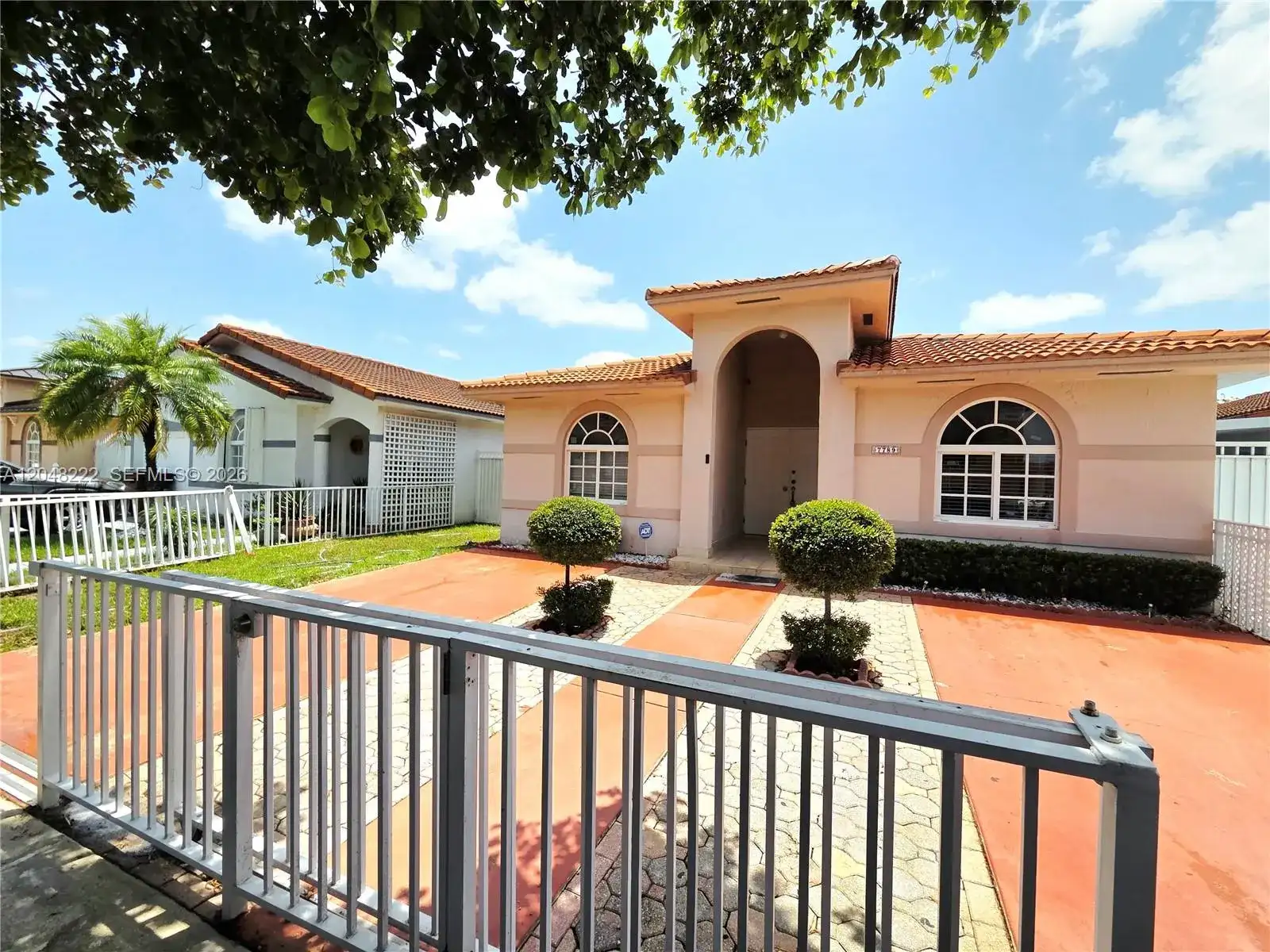 7789 W 34th Ln, Hialeah FL 33018 photo 4