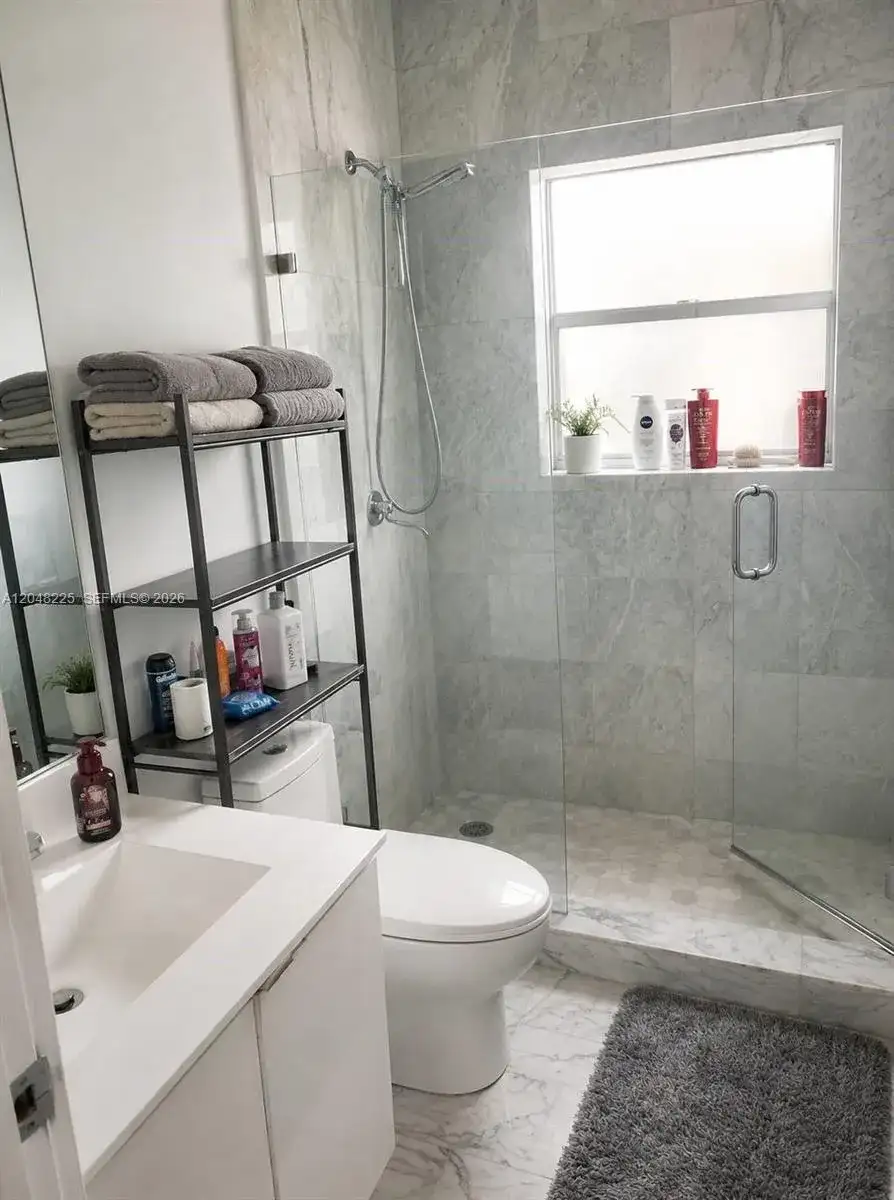 810 7th St # 205, Miami Beach FL 33139 photo 5