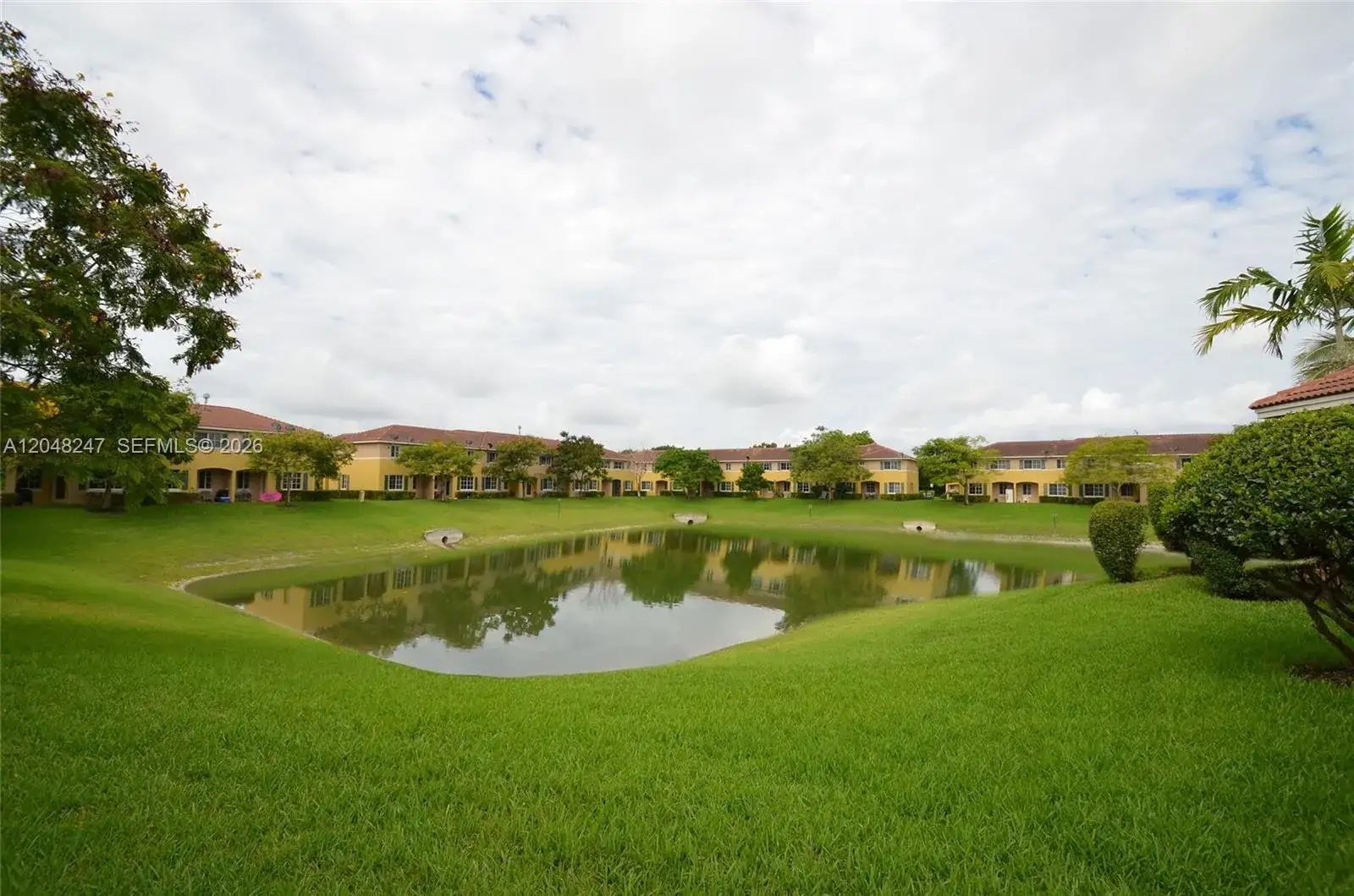 6059 SW 19th Ct # 6059, North Lauderdale FL 33068 photo 2