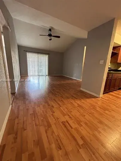 755 Riverside Dr # 1330, Coral Springs FL 33071