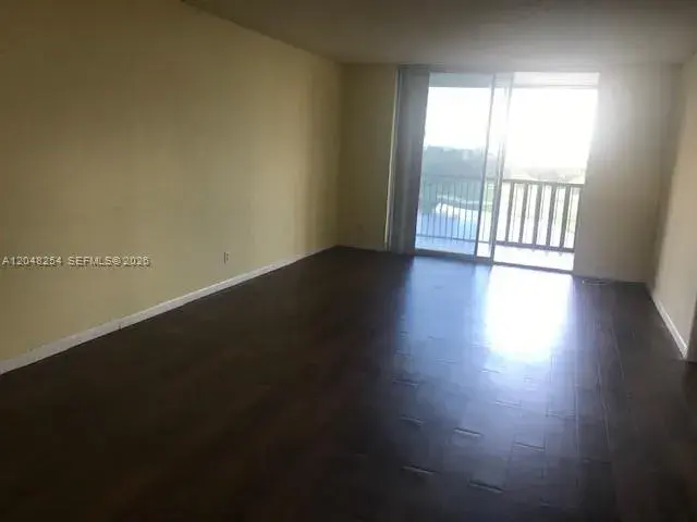 3001 W Rolling Hills Cir # 701, Davie FL 33328