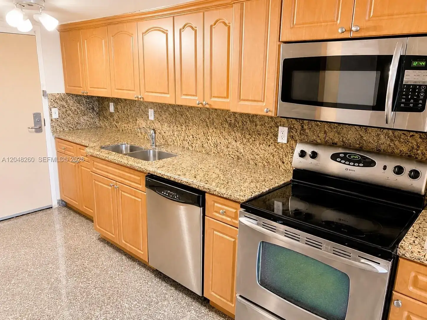 19201 Collins Ave # 441, Sunny Isles Beach FL 33160 photo 5