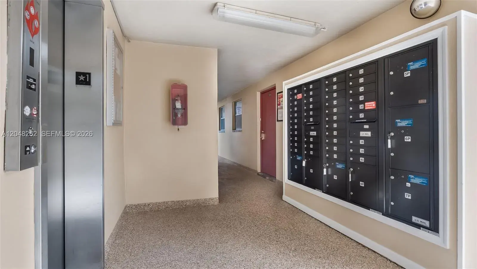 2851 E Sunrise Lakes Dr # 106, Sunrise FL 33322