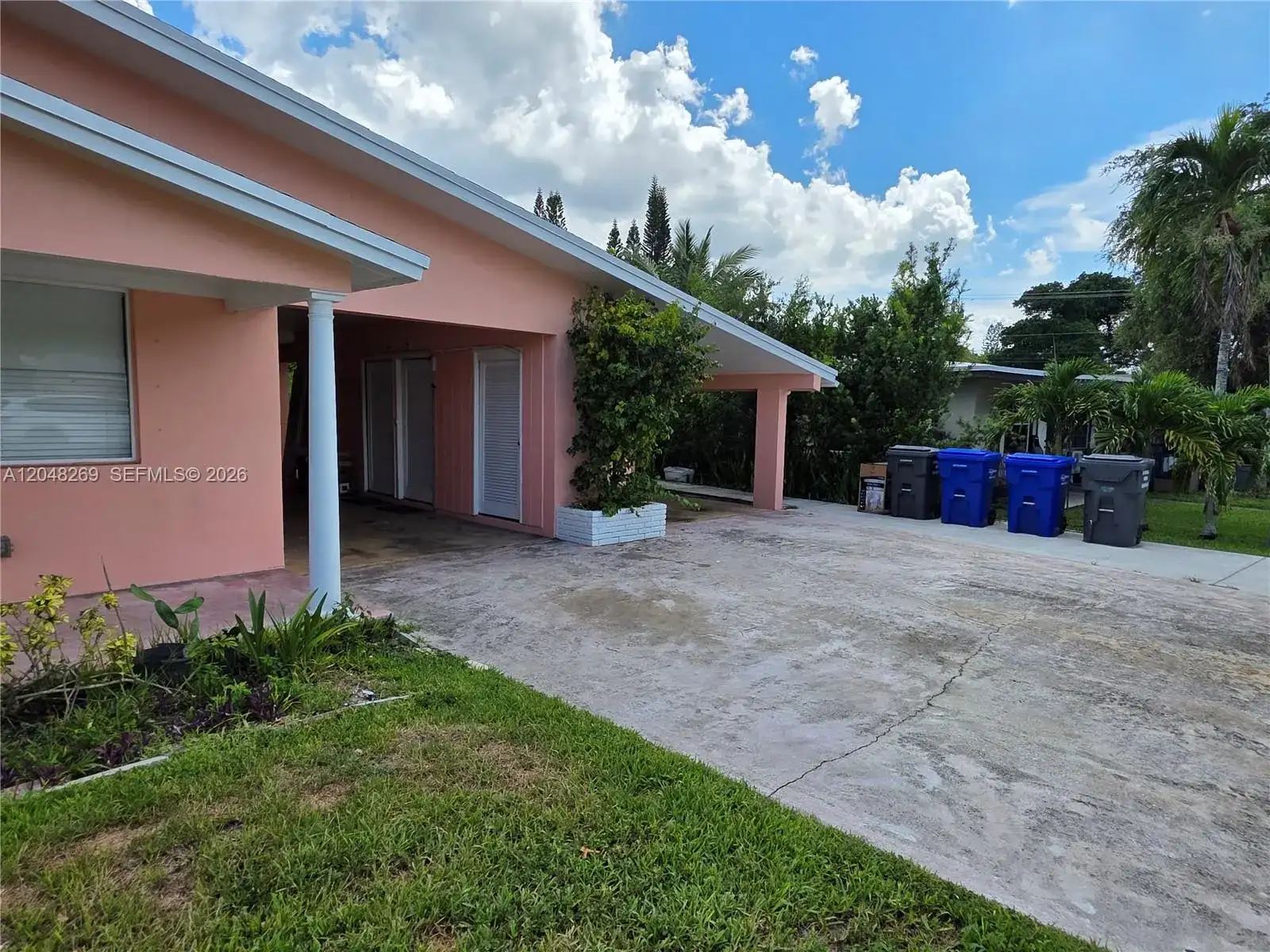 6130 Funston St, Hollywood FL 33023 photo 3