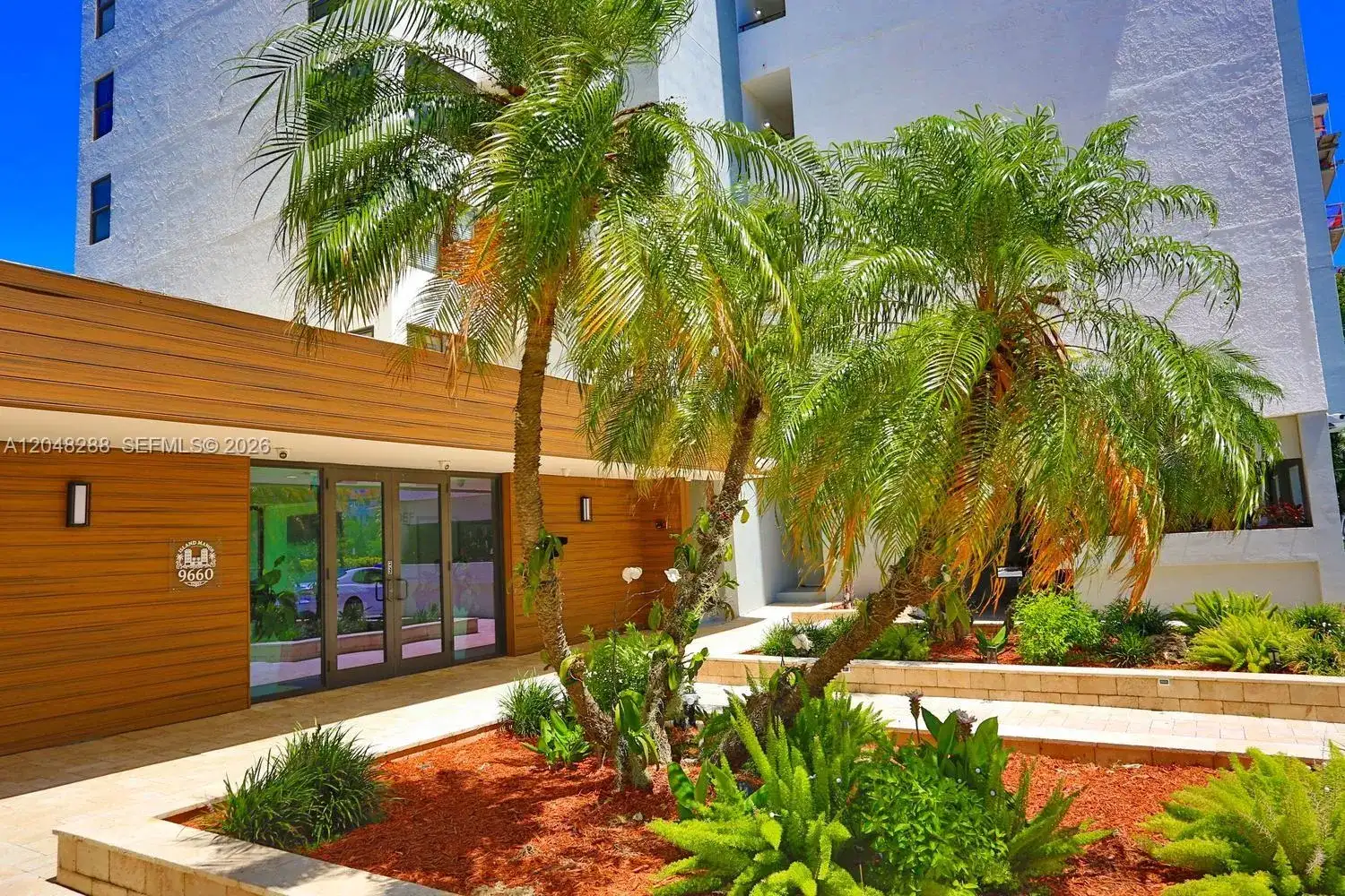 9660 W Bay Harbor Dr # 5A, Bay Harbor Islands FL 33154 photo 2
