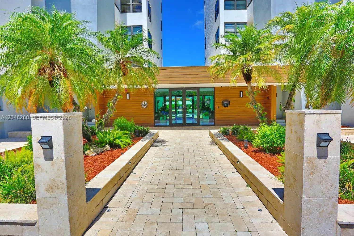 9660 W Bay Harbor Dr # 5A, Bay Harbor Islands FL 33154