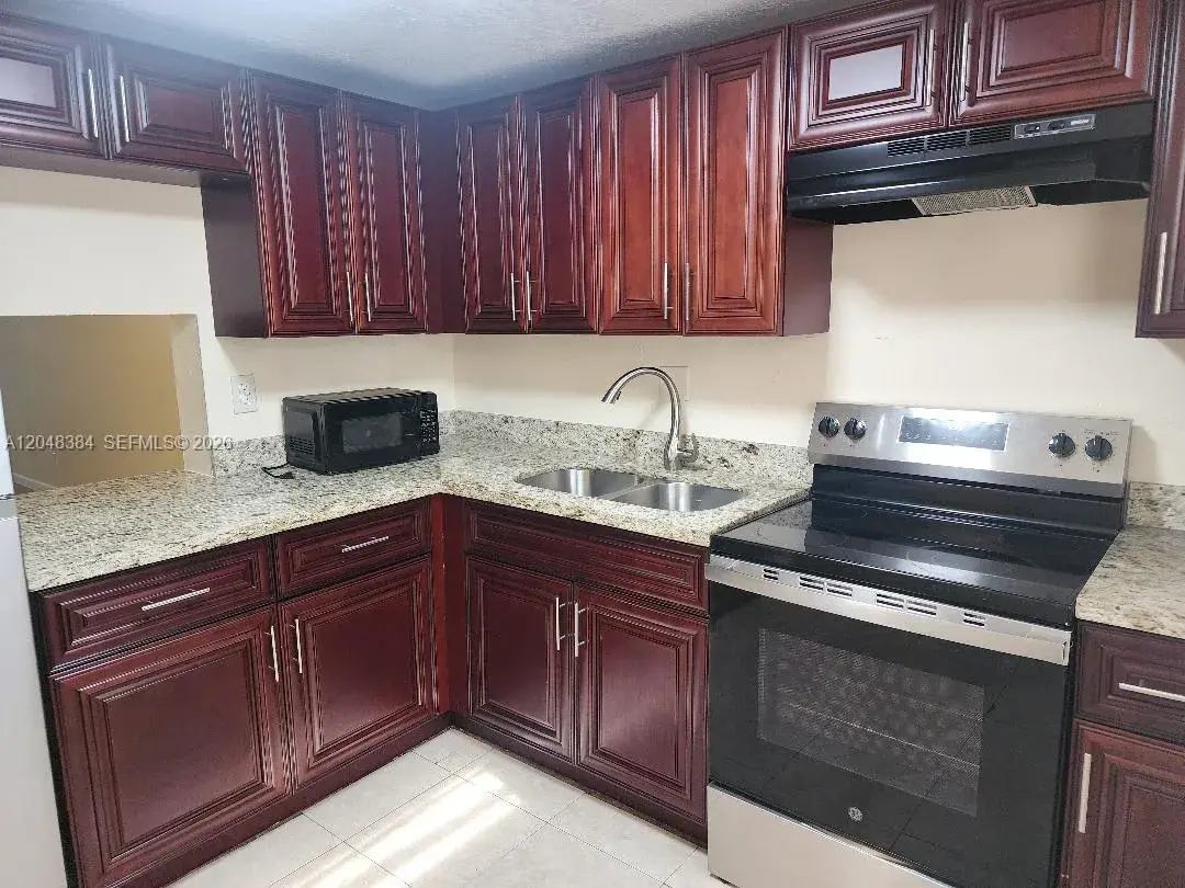 1700 NW 58th Ter # 2E, Sunrise FL 33313