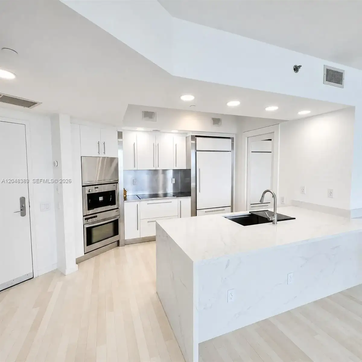 450 Alton Rd # 1606, Miami Beach FL 33139 photo 5
