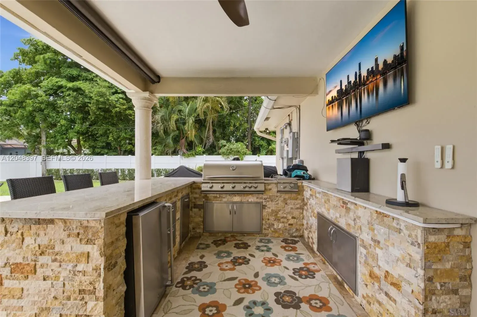 621 NW 74th Ave, Plantation FL 33317