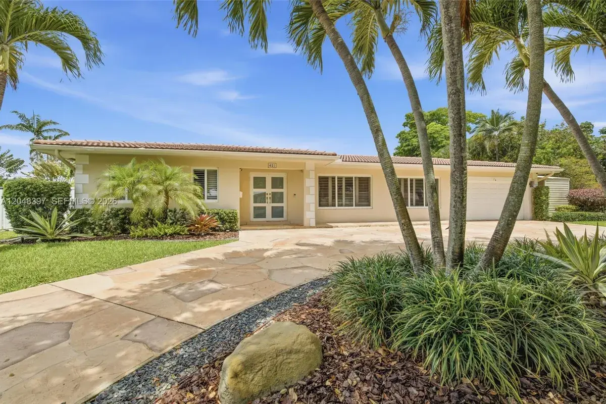 621 NW 74th Ave, Plantation FL 33317