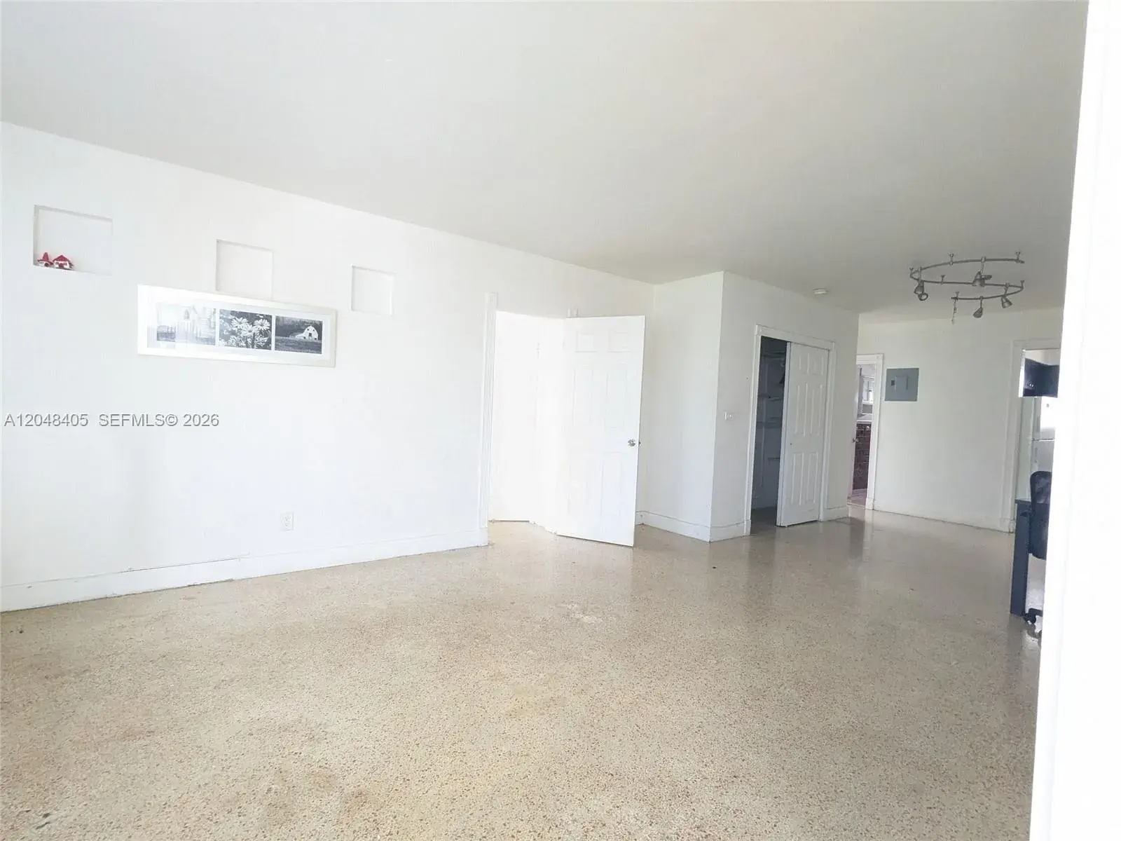7805 Crespi Blvd # 1, Miami Beach FL 33141