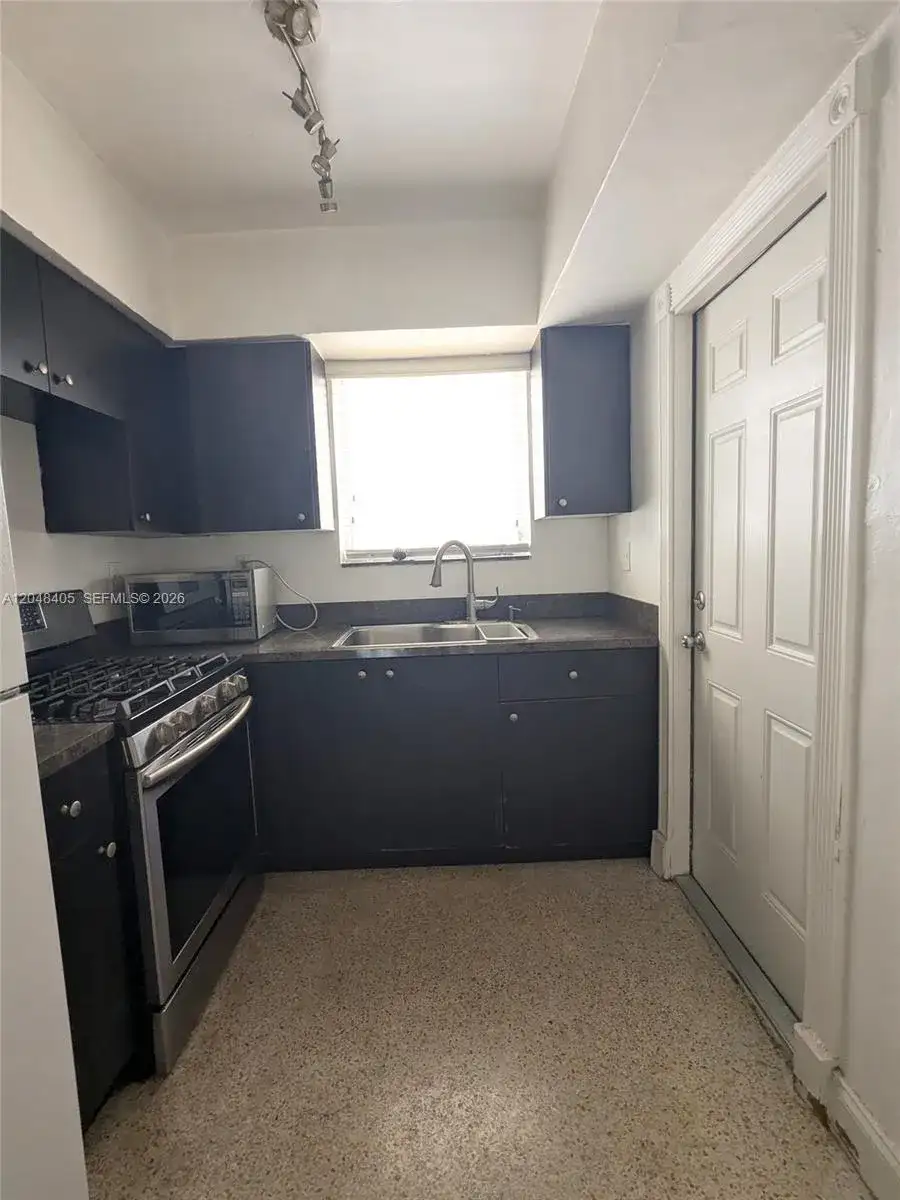 7815 Crespi Blvd # 1, Miami Beach FL 33141 photo 5