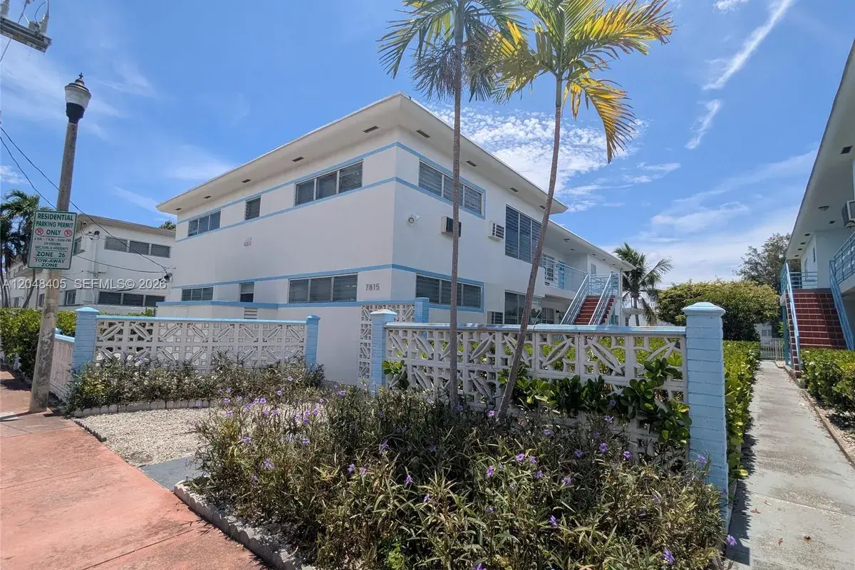 7805 Crespi Blvd # 1, Miami Beach FL 33141