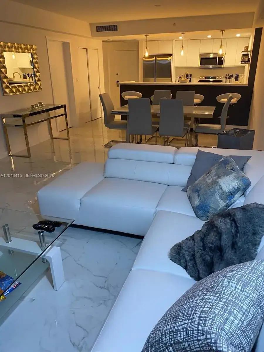 5601 Collins Ave # 722, Miami Beach FL 33140 photo 4