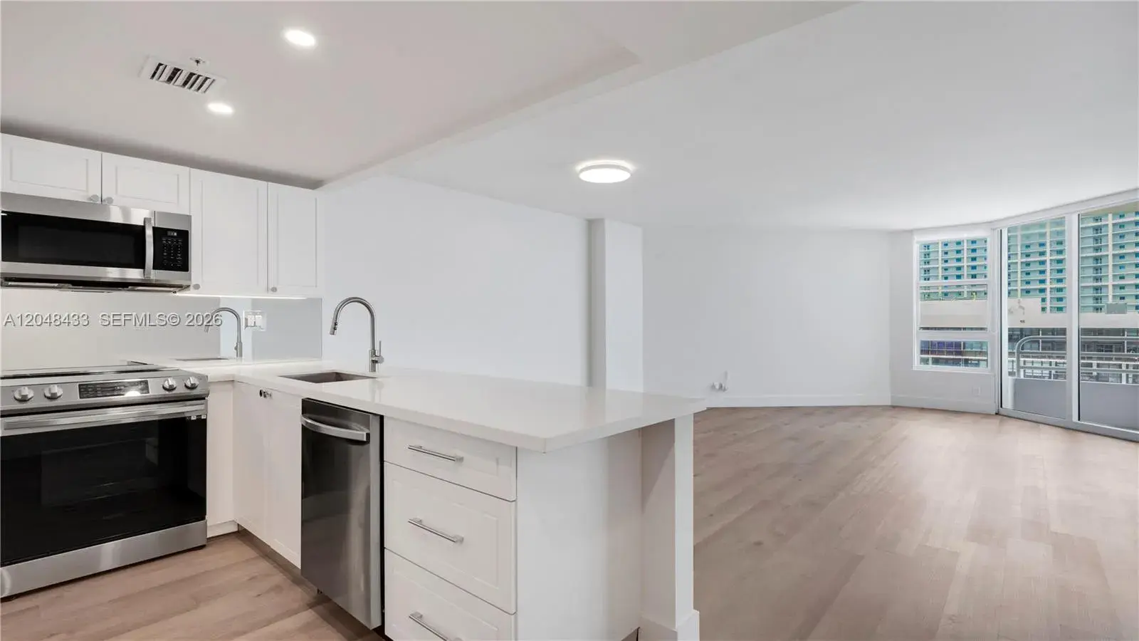 555 NE 34th St # 2108, Miami FL 33137