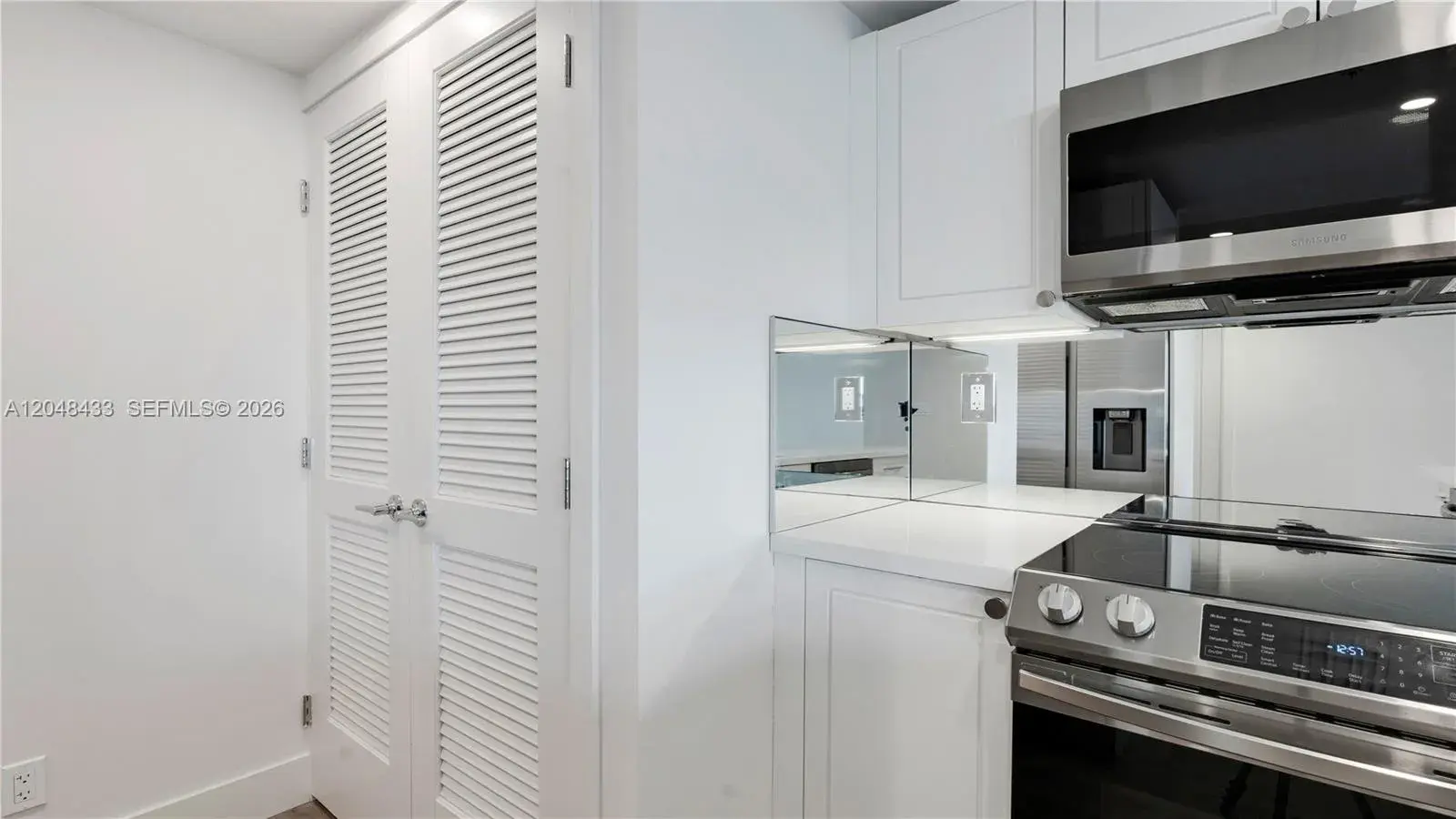 555 NE 34th St # 2108, Miami FL 33137